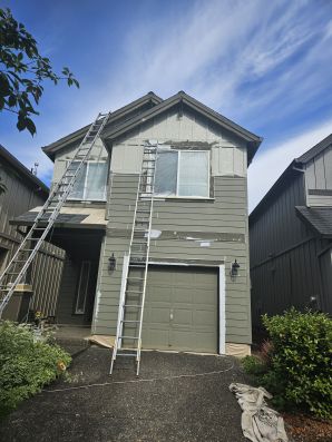 Before & After House Painting in Hillsboro, OR (1)
