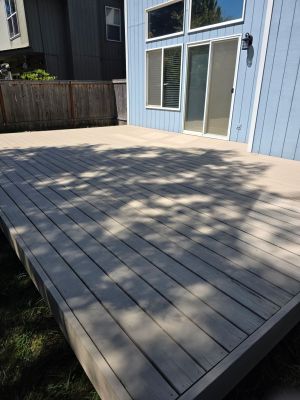 Before & After Deck Staining in Portland, OR (6)